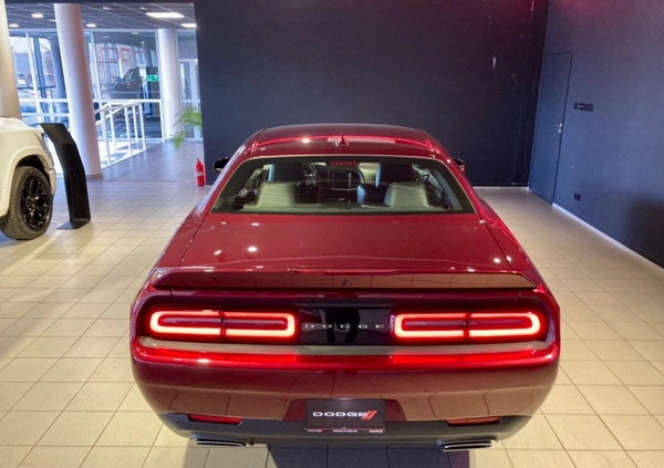 Dodge Challenger cena 319900 przebieg: 15, rok produkcji 2022 z Koszalin małe 742